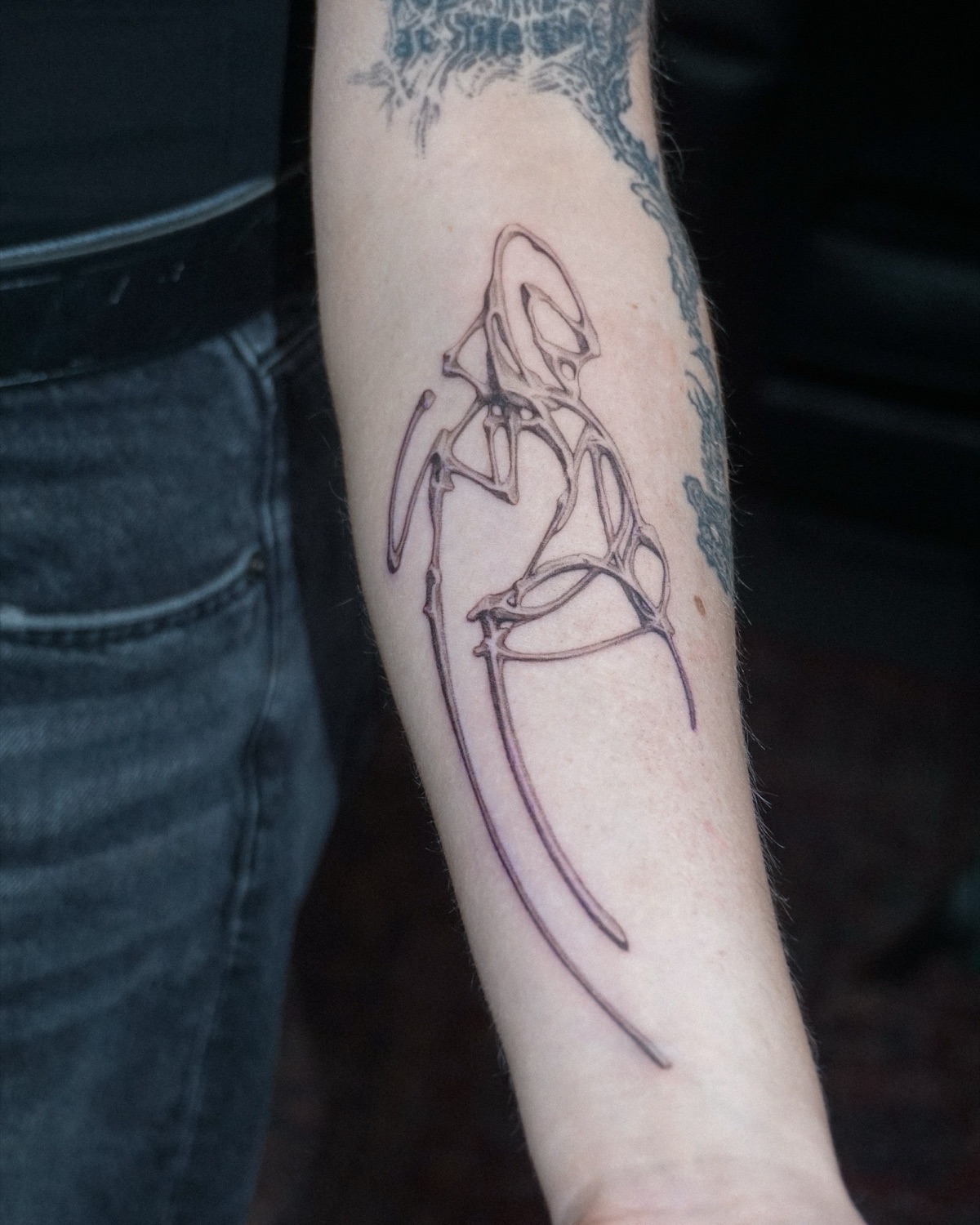 Fine Line Figurative T09 - f_1786916775179_qx24.jpg